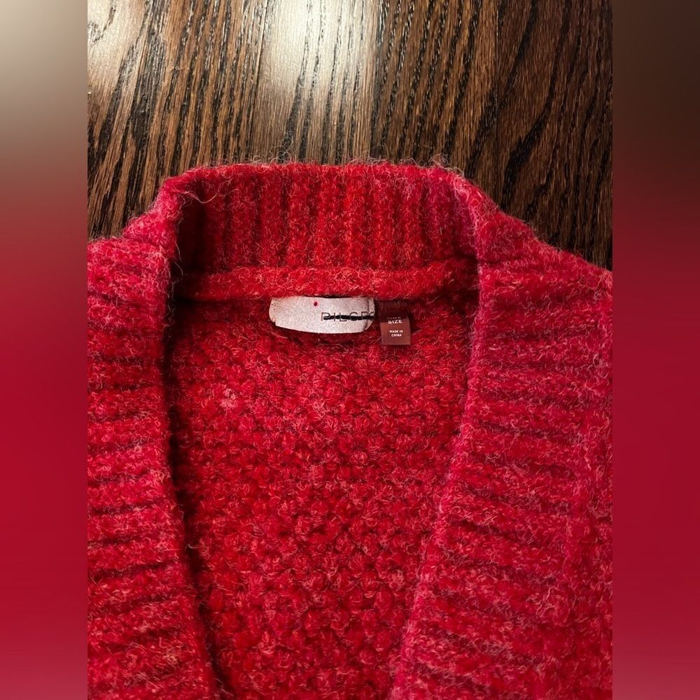 Oversized Cuffed Cardigan
By Anthropologie Size:
One Size - Picture 6 of 7